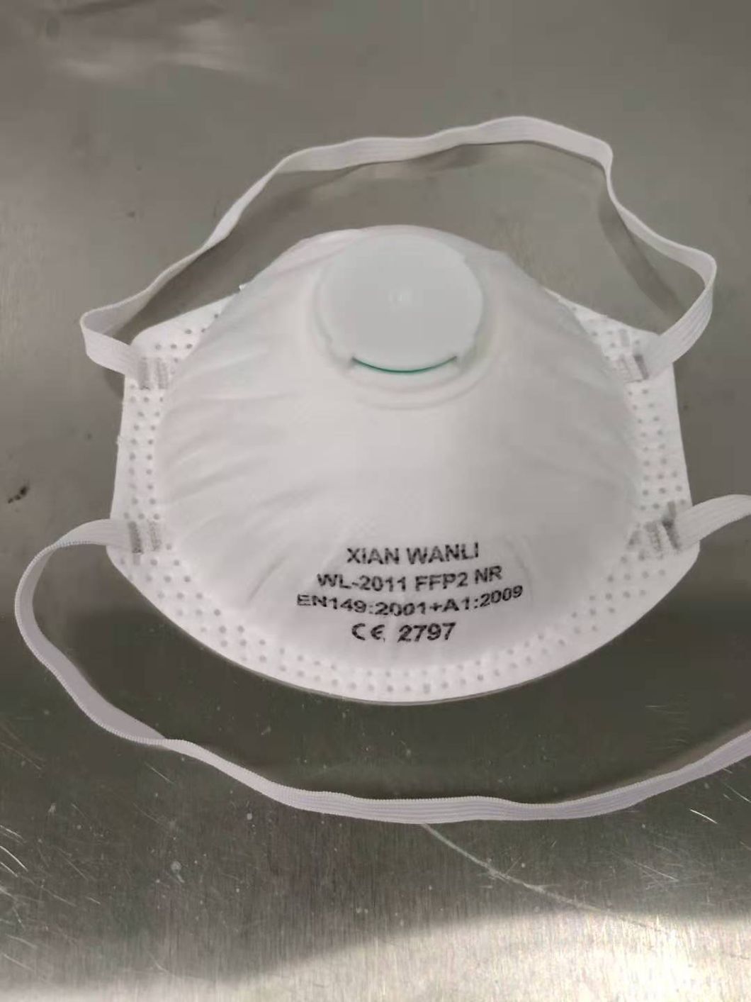 Cup Shape FFP3 Protective Safety Mask Carbon Filter Face Mask with Valve CE En 149