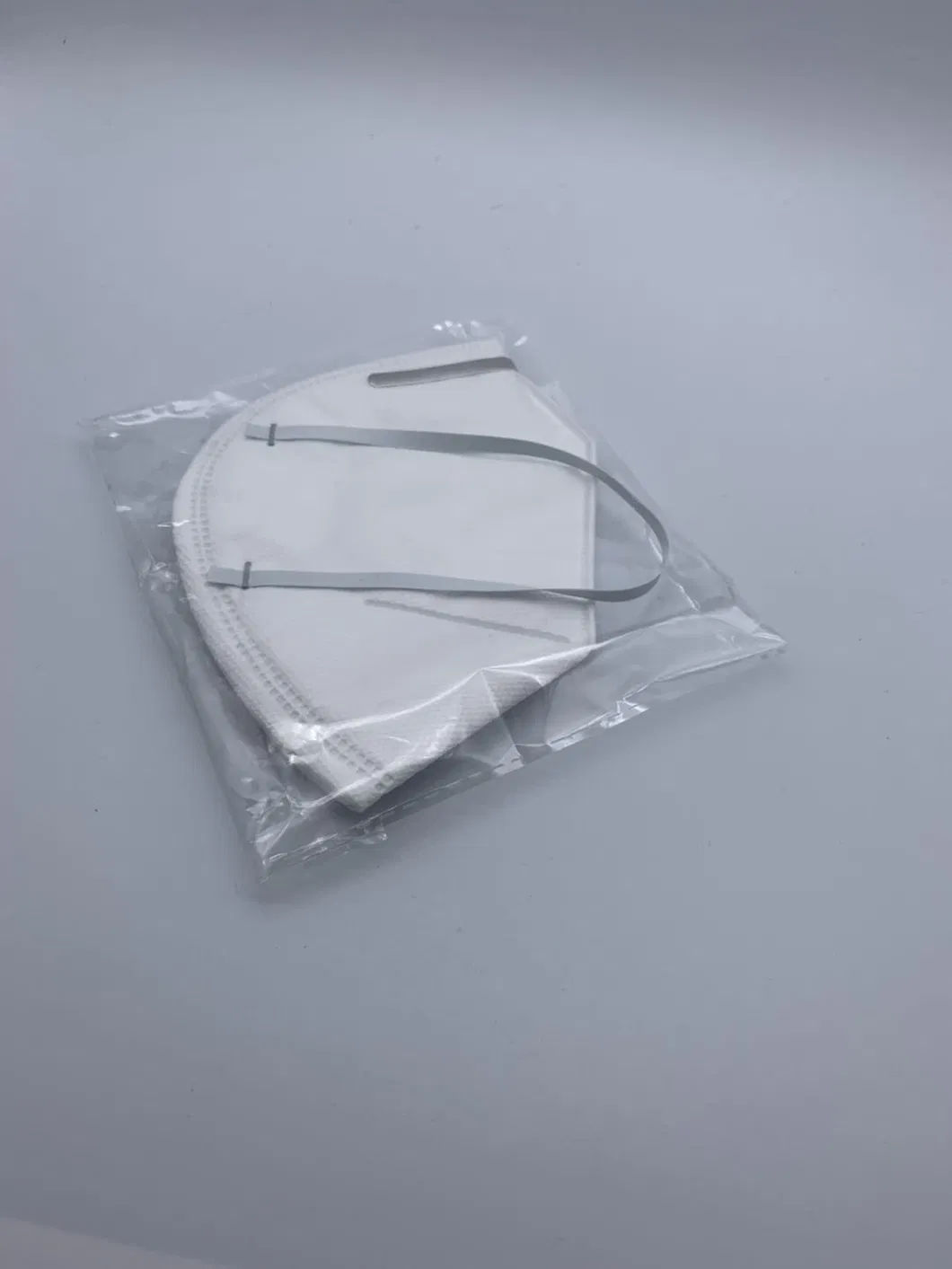 Face Masks Kn95 Grade with Breathing Valve Anti Dusty Earloop Type Mask Kn95