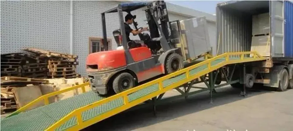 Safety Helmet with PC Face Shield Safety Anti-Impact Face Shield Half Helmet with Face Shield Manufacturer in China