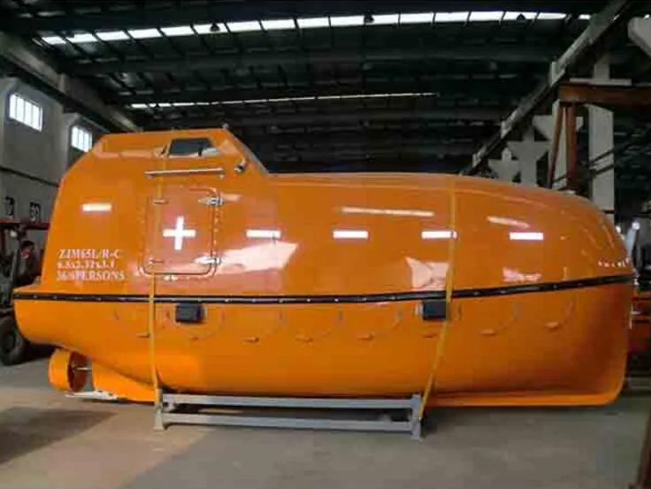 Solas Approval Rigid FRP Totally Enclosed Refractory Free Fall Lifeboat